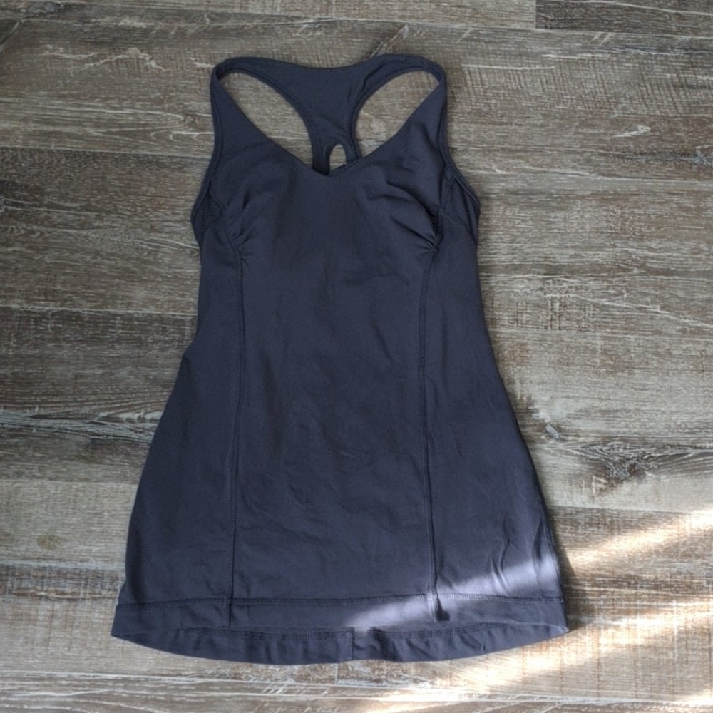 Lululemon tank top